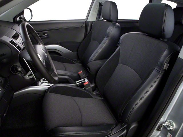 2010 Mitsubishi Outlander ES