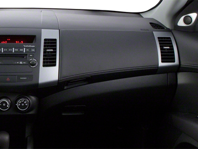 2010 Mitsubishi Outlander ES