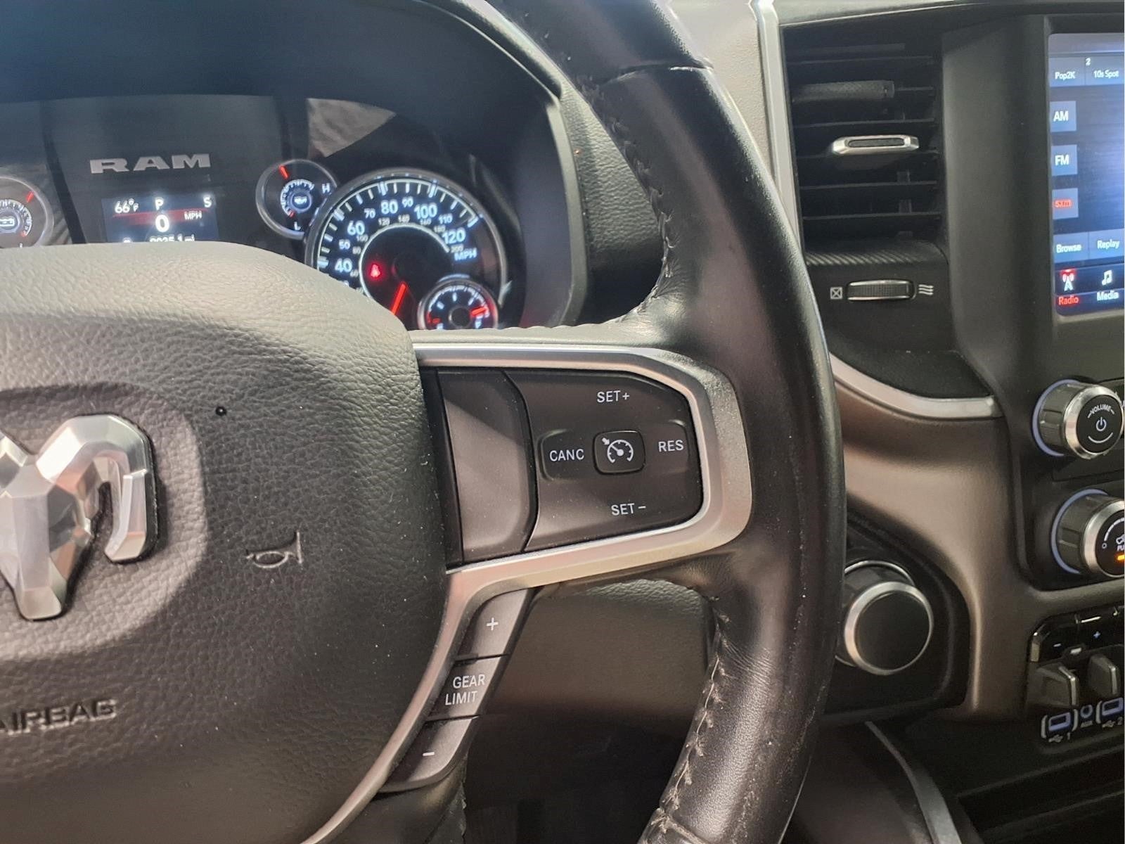 2020 RAM 1500 Big Horn Quad Cab 4x4 6'4" Box