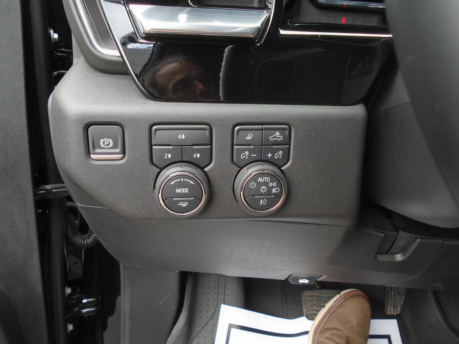 2025 Chevrolet Silverado 3500 HD Chassis Cab LT