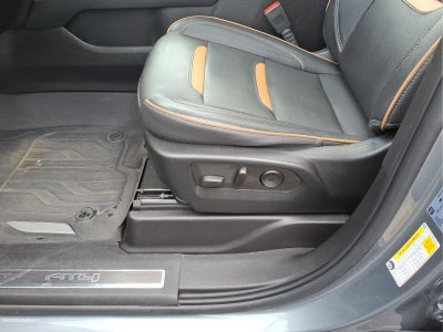 2022 GMC Yukon XL AT4