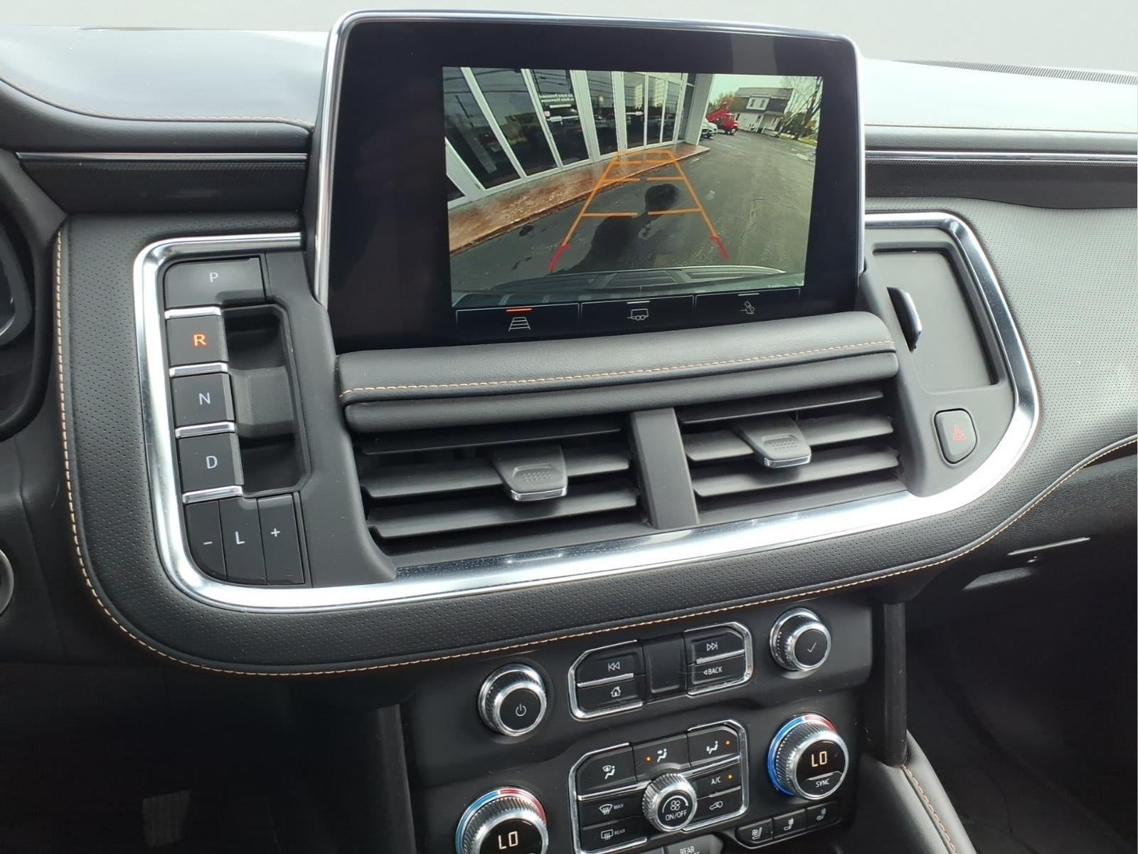 2022 GMC Yukon XL AT4