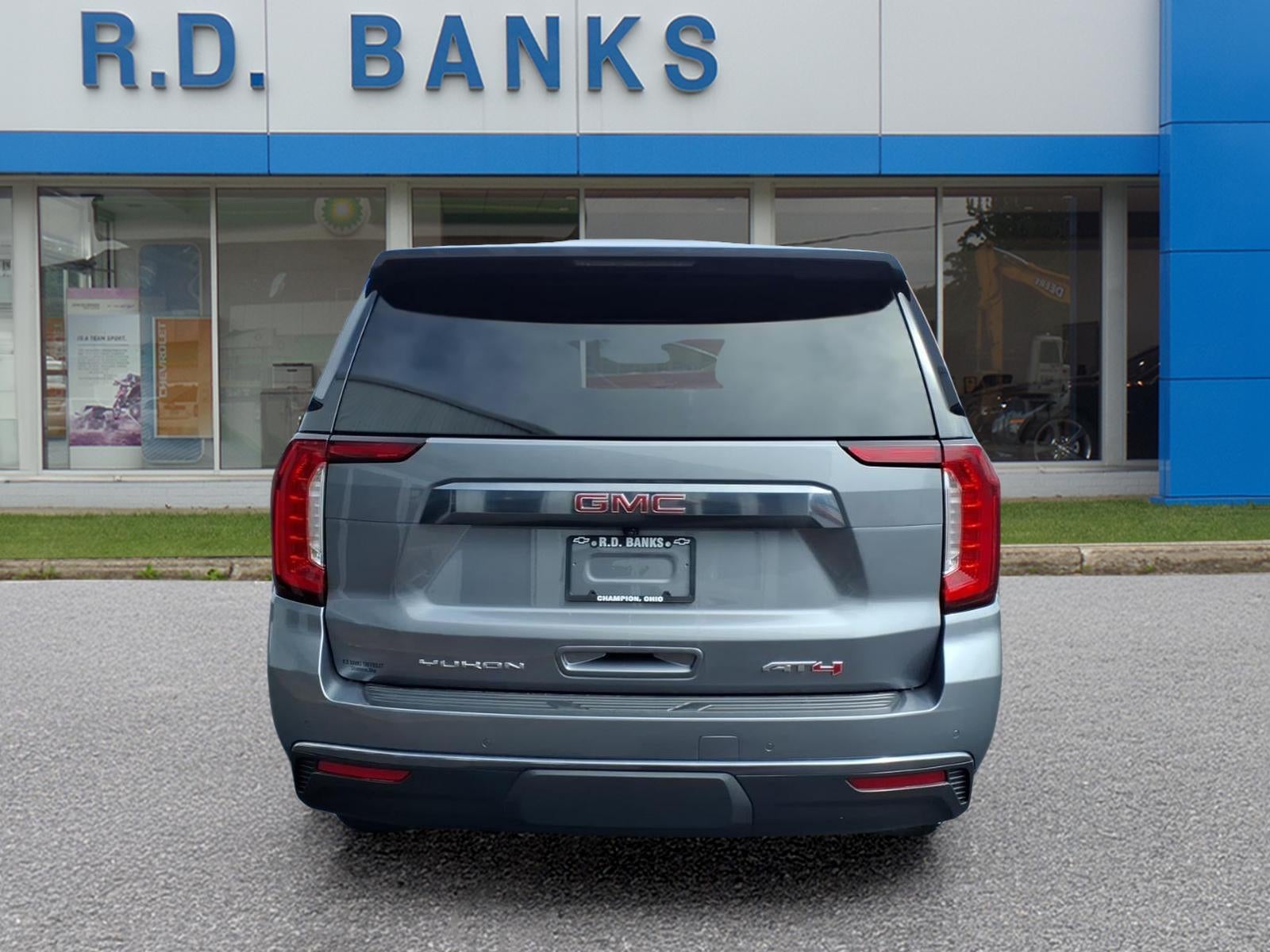 2022 GMC Yukon XL AT4