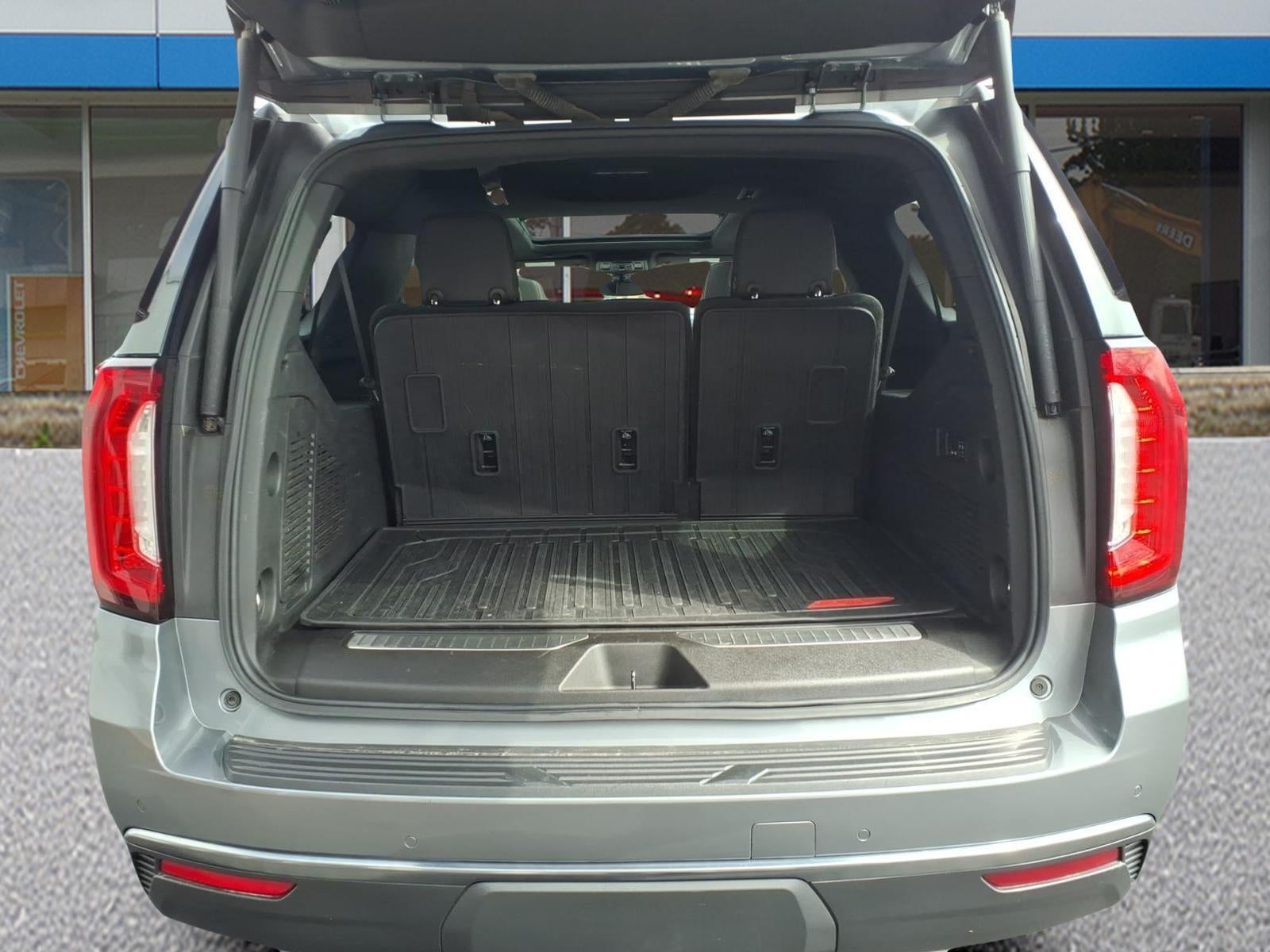 2022 GMC Yukon XL AT4