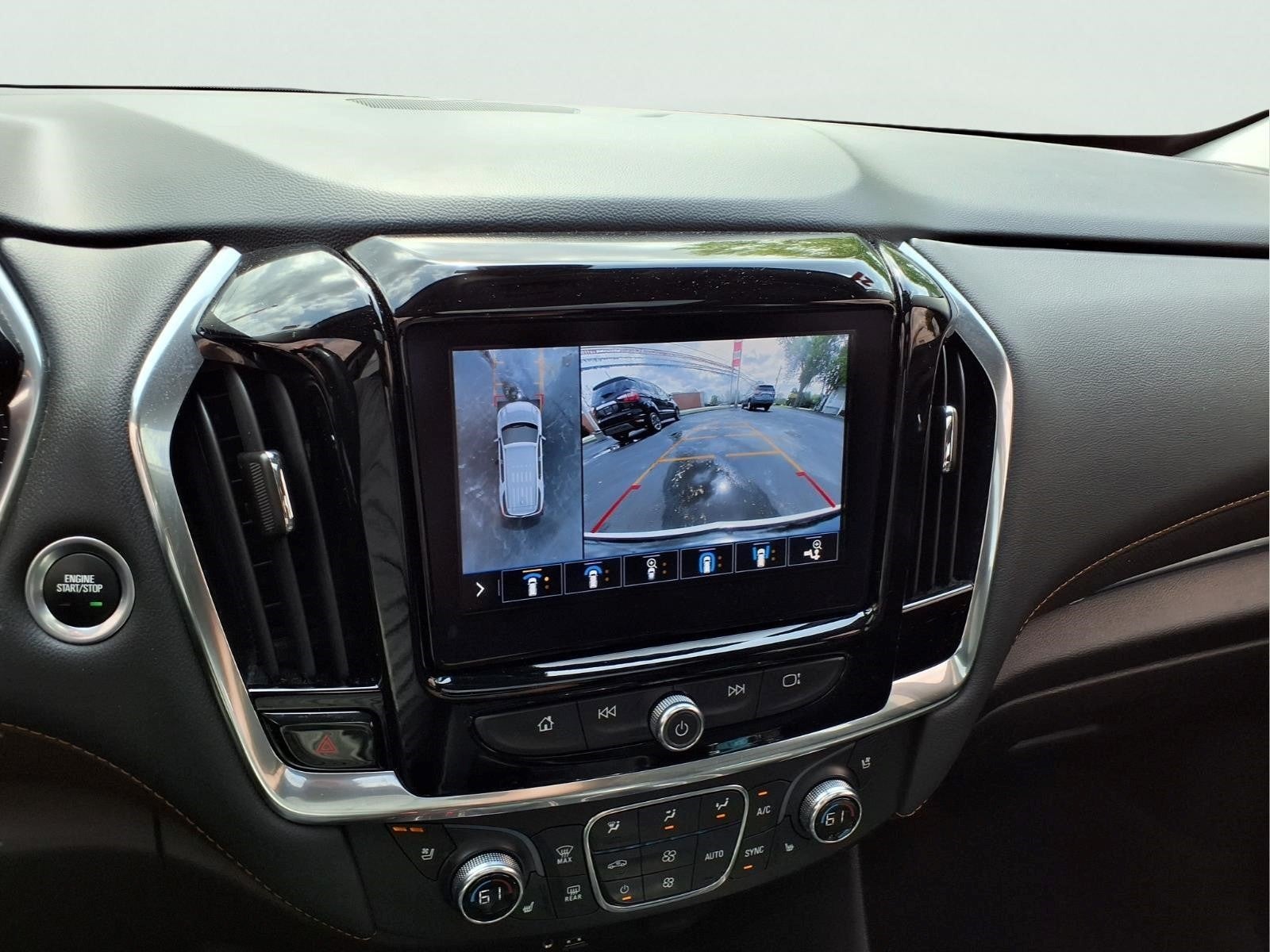 2021 Chevrolet Traverse Premier