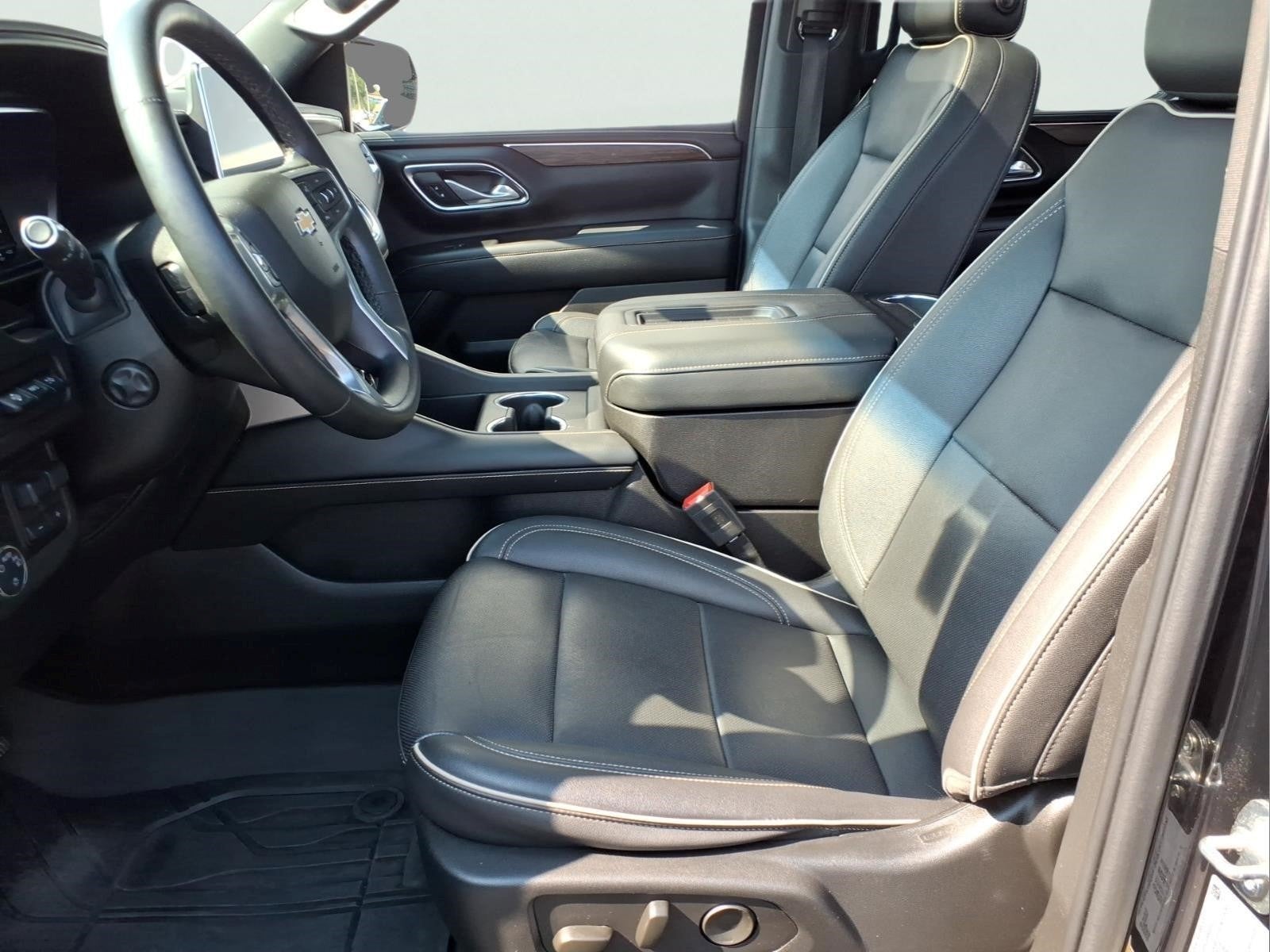 2024 Chevrolet Suburban Premier