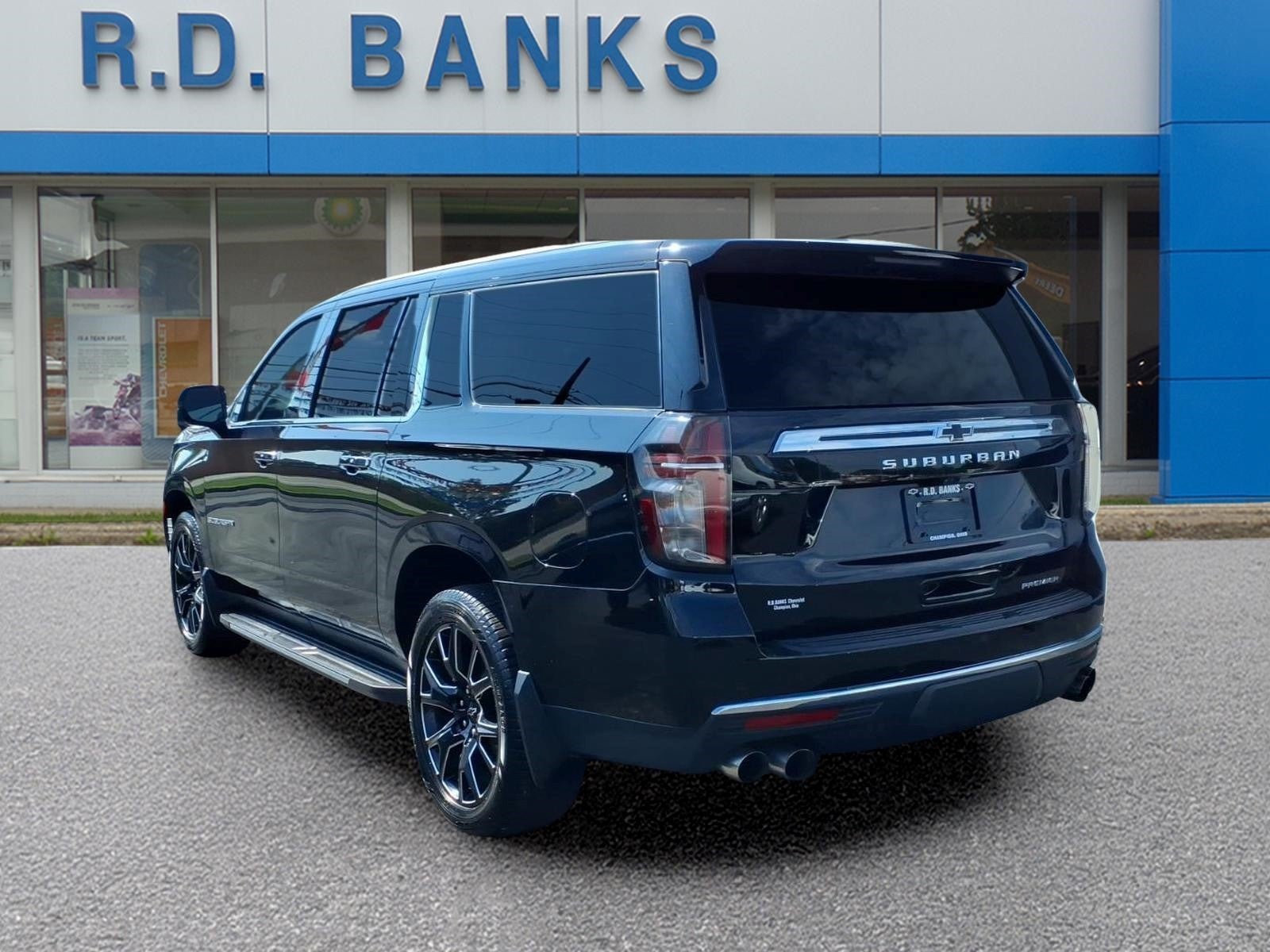 2024 Chevrolet Suburban Premier