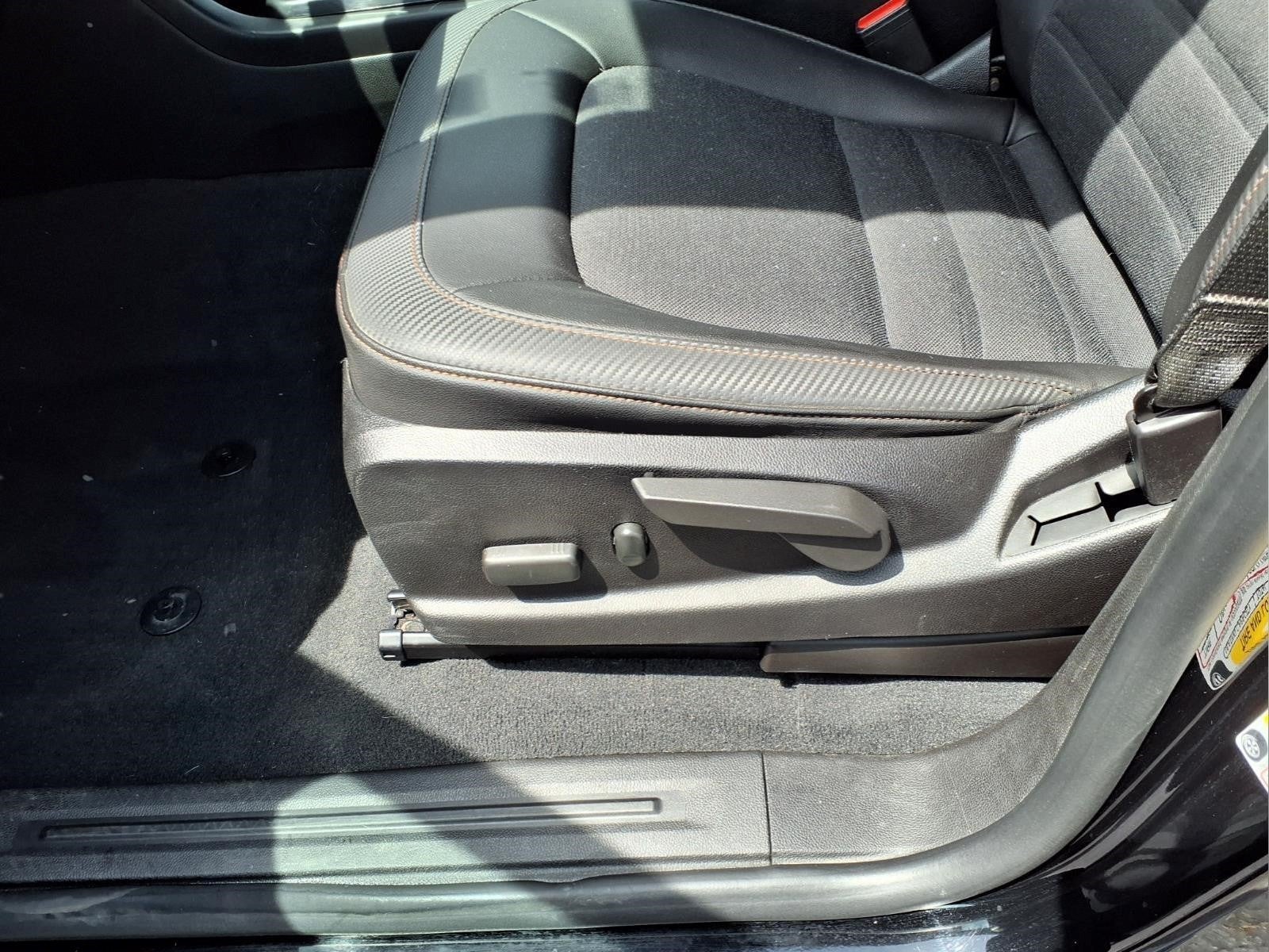 2021 GMC Canyon 4WD AT4 w/Cloth