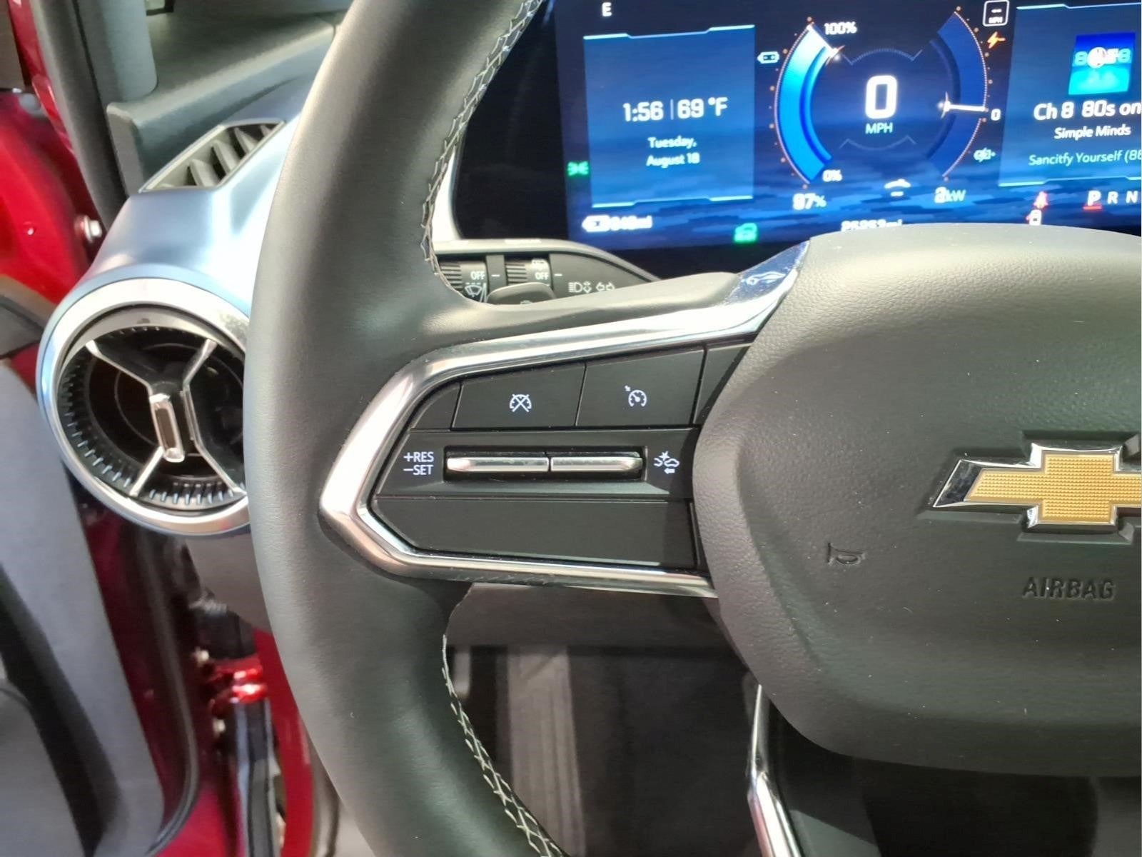 2024 Chevrolet Equinox EV 2LT