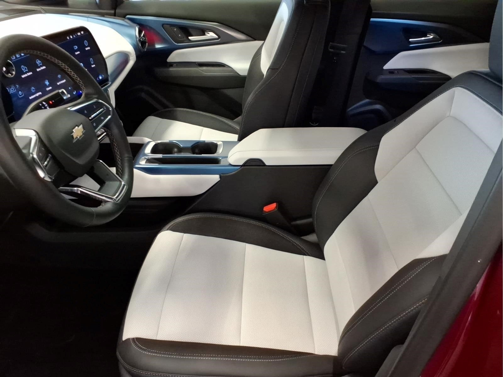 2024 Chevrolet Equinox EV 2LT